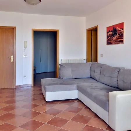 App Cerneka Apartment Umag Exterior photo